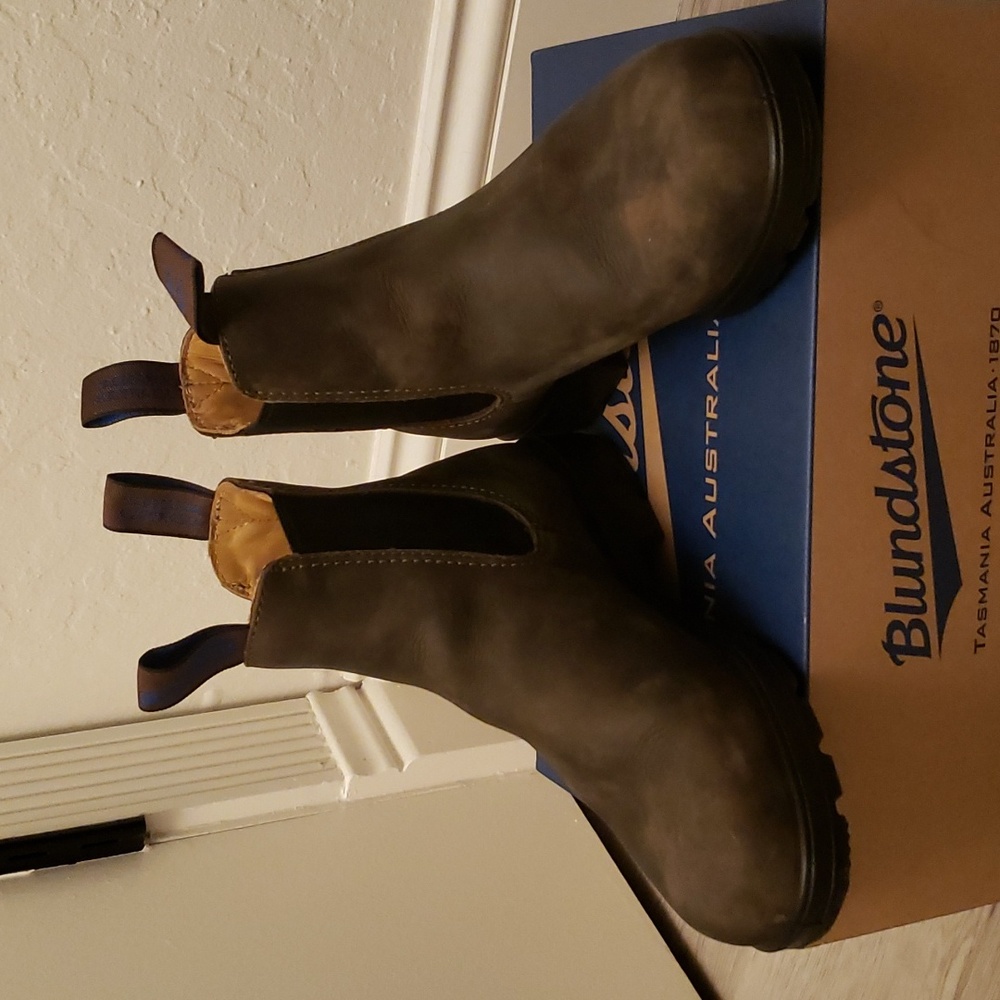 Blundstone 2223 Rustic Brown Women's US 7
